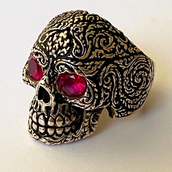 925 sterling silver bike biker skull ring red cz - Picture 2 of 6